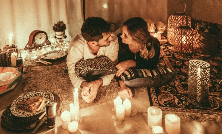 Girlfriend with romantic ideas