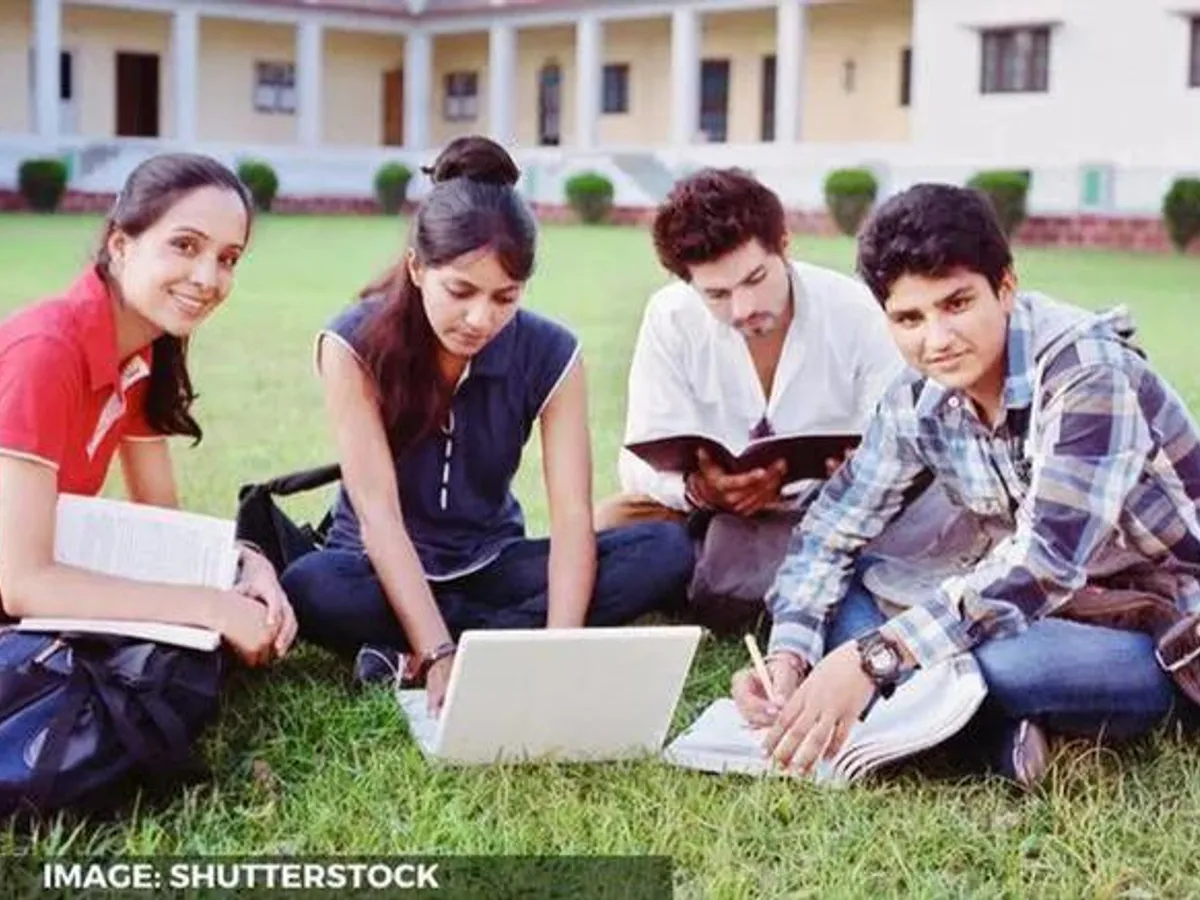Student 8qism. Студенты. Студенты Таджикистана. Education in India.