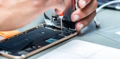 cell phone repair store in Vancouver